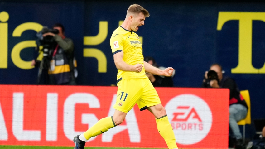 Real Madrid : Sørloth absolutely smashed it with four goals in just 17 minutes against Real Madrid in European football! Breaking News